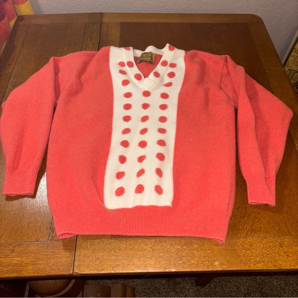 Peter Scott Vintage 100% Lambswool Women’s Size M V-Neck Coral With Polka Dots